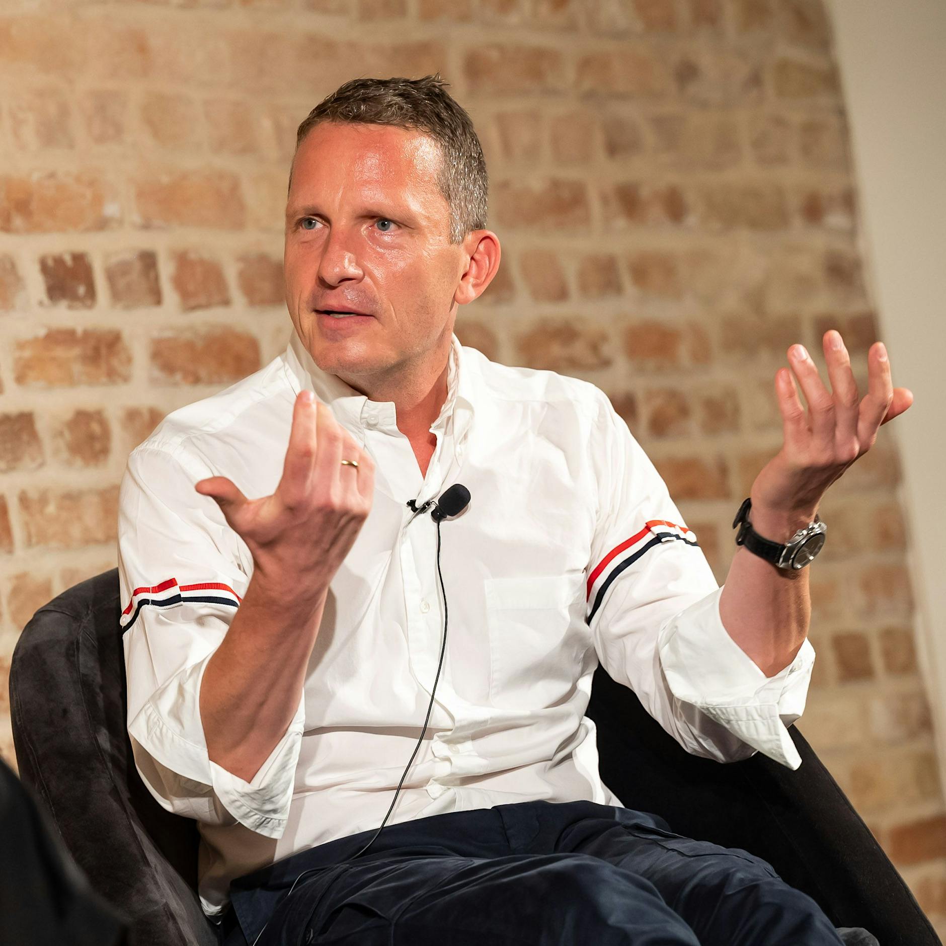 Bisky warnt: Nicht ständig Ost-West-Trennung aufmachen!