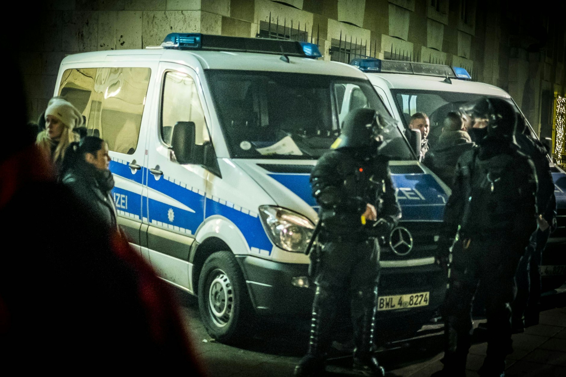 Vor allem Polizisten werden im Alltag regelmäßig attackiert.