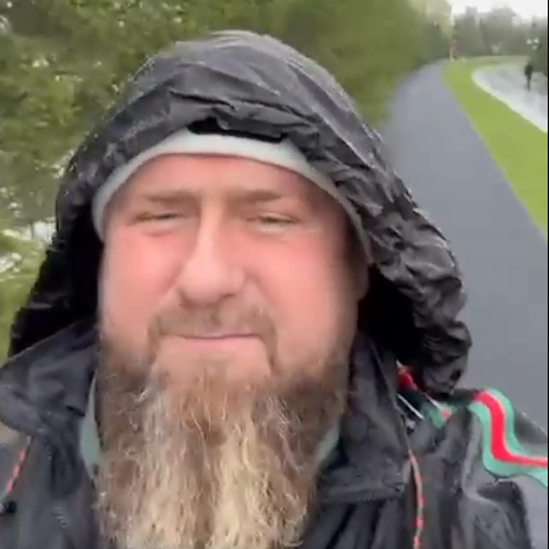 Ramsan Kadyrow veröffentlicht Telegram-Video nach Gerüchten, er läge in Koma