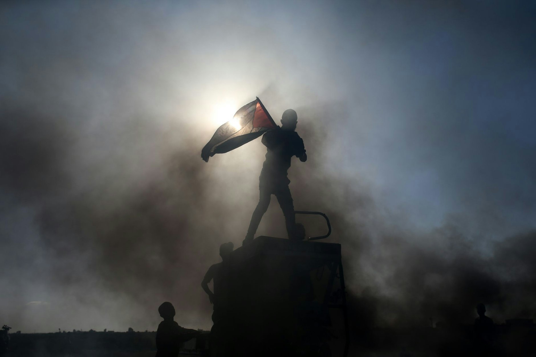 Nach Angaben des palästinensischen Gesundheitsministeriums wurden bei Zusammenstößen mit israelischen Truppen mindestens zwölf palästinensische Demonstranten verwundet.  a ZUMA Press/dpa