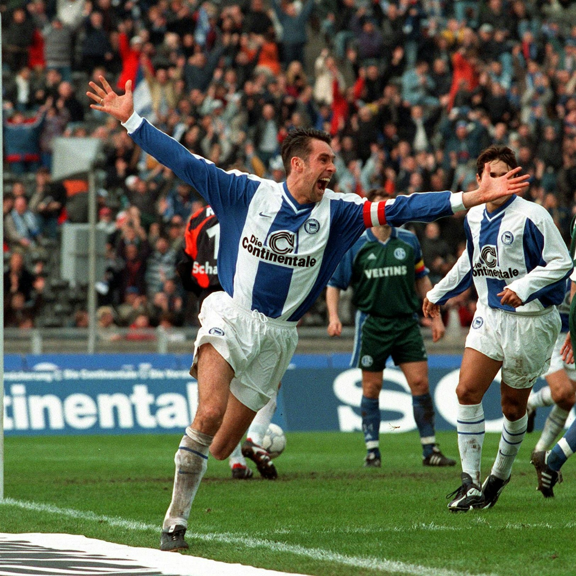 Vereinslegende Michael Preetz wurde in der Saison 1998/99 mit 23 Treffern Torschützenkönig der Bundesliga und schoss Hertha BSC in die Champions League.&nbsp;