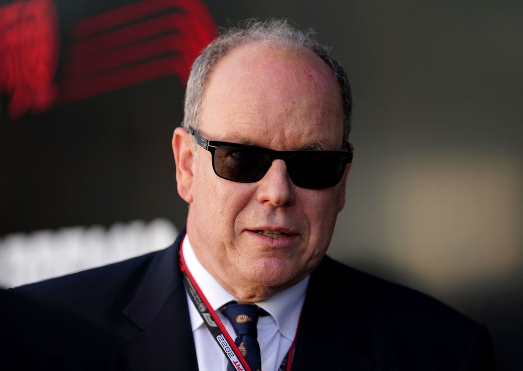 Albert von Monaco auf dem Oktoberfest ohne Charlène, aber mit Ex