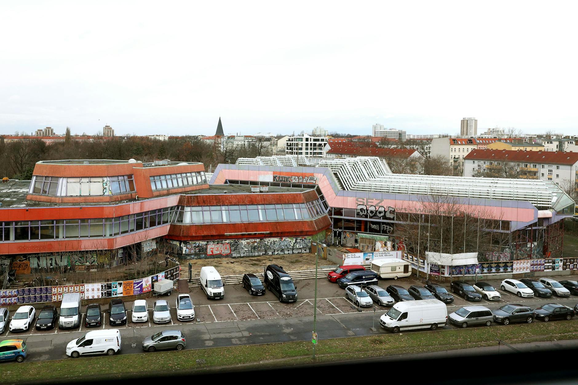 Das SEZ an der Landsberger Allee, hier wollte die Letzte Generation eigentlich unterkommen.