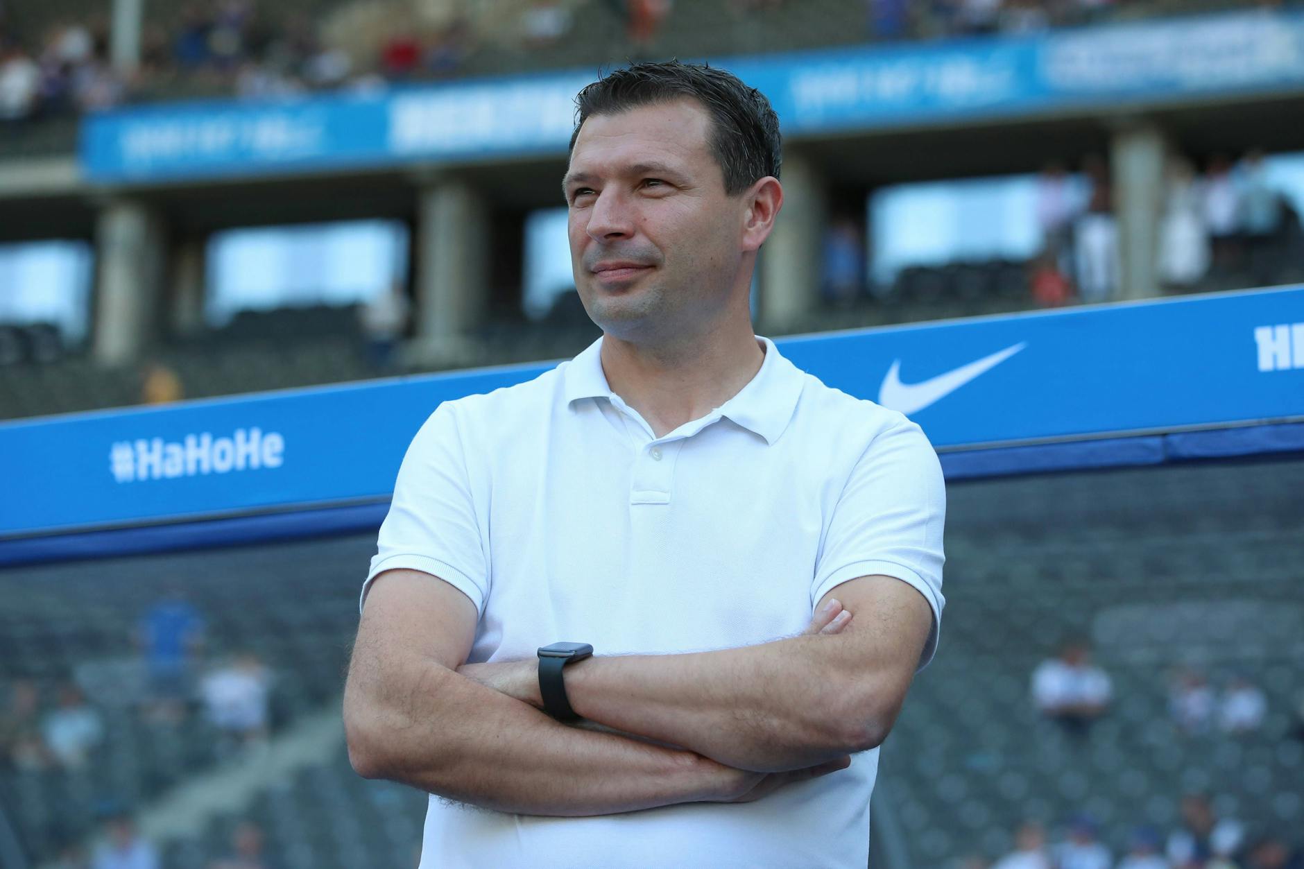 Sportdirektor Benjamin Weber musste im Turbo-Tempo die Mannschaft von Hertha BSC umbauen, ohne viele Geld dafür zu haben.