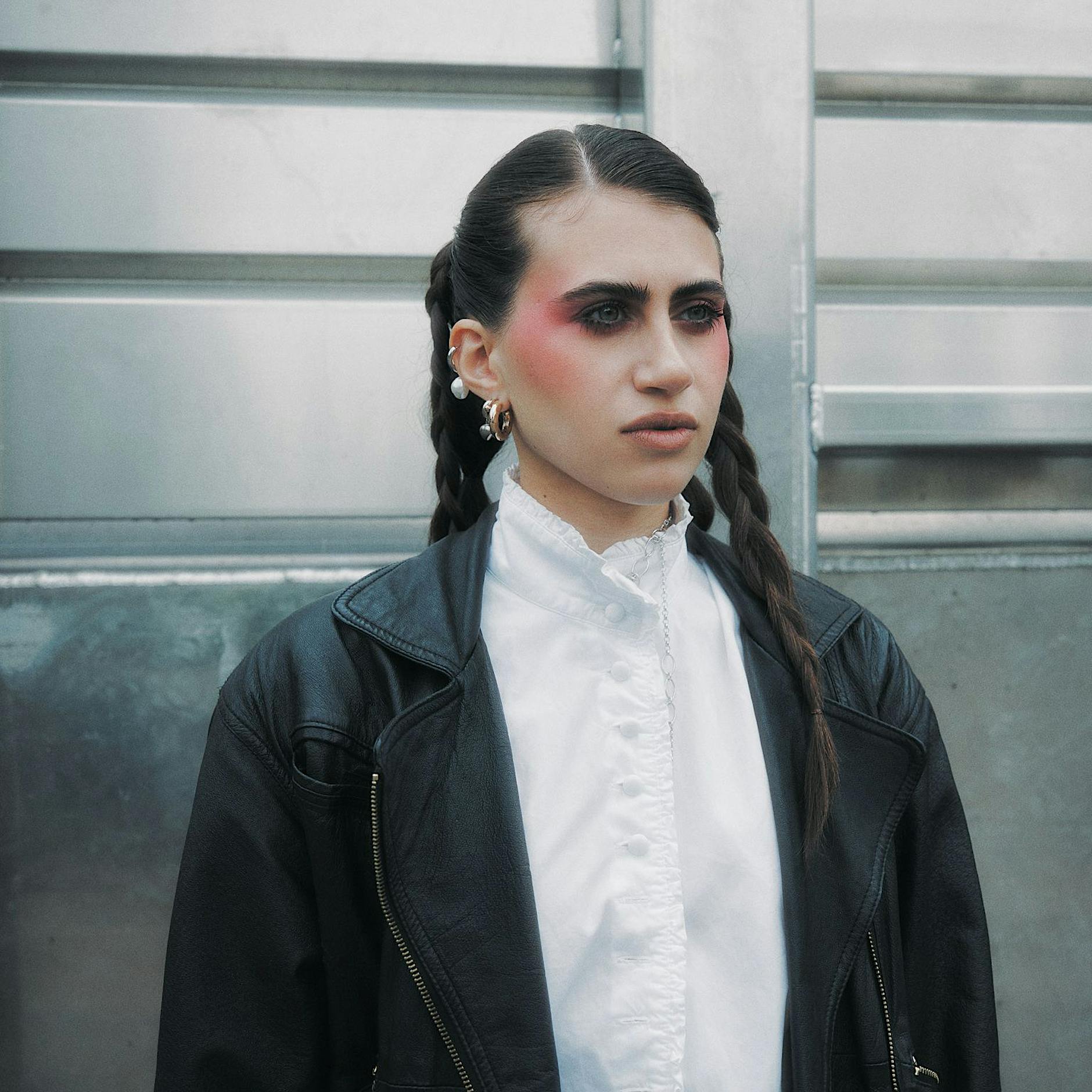 Die georgische Berlinerin Creams und ihre EP „Pie“ – Apfelkuchen und Sündenfall