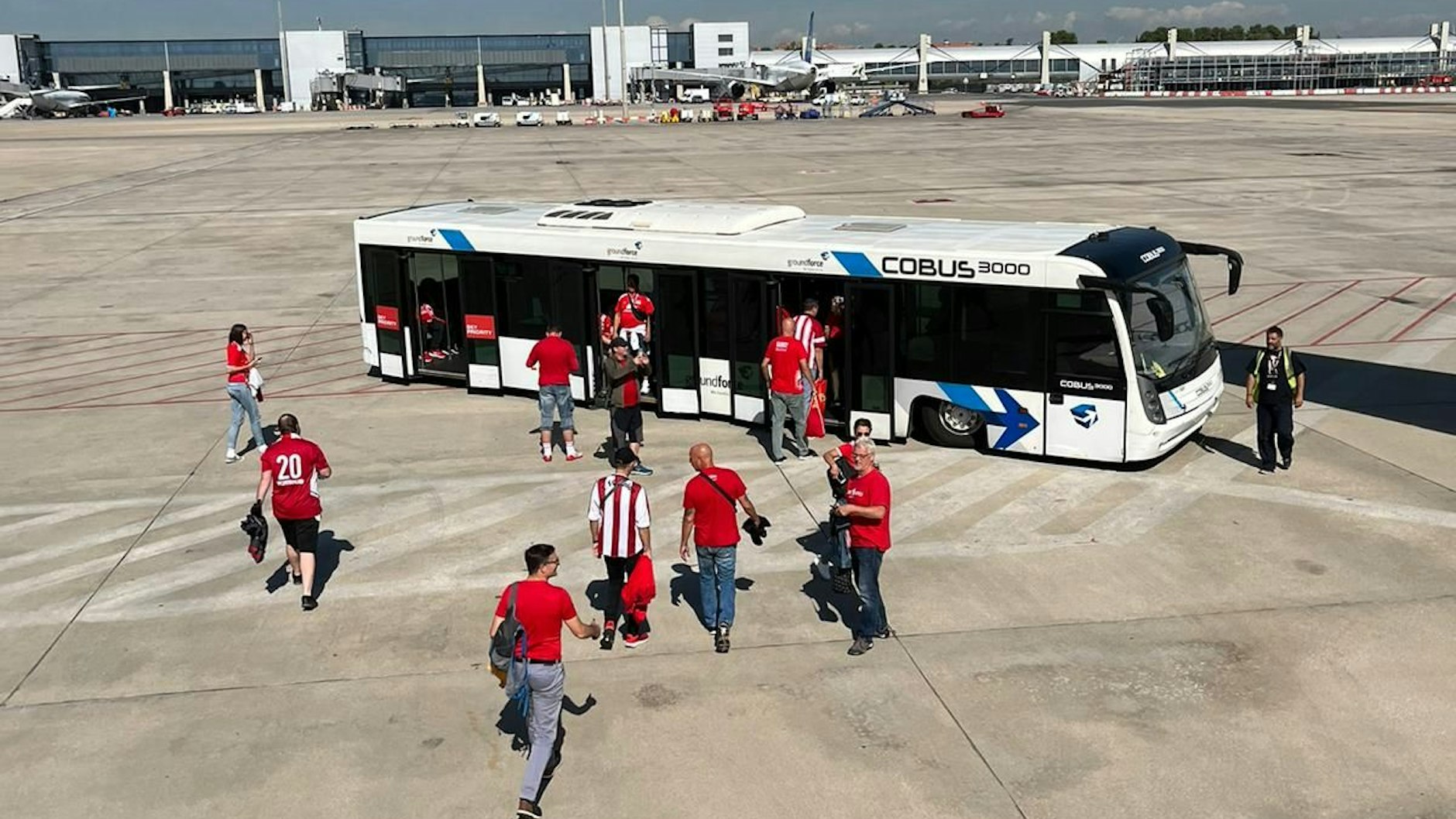 Die Unioner sind sicher in Madrid angekommen.
