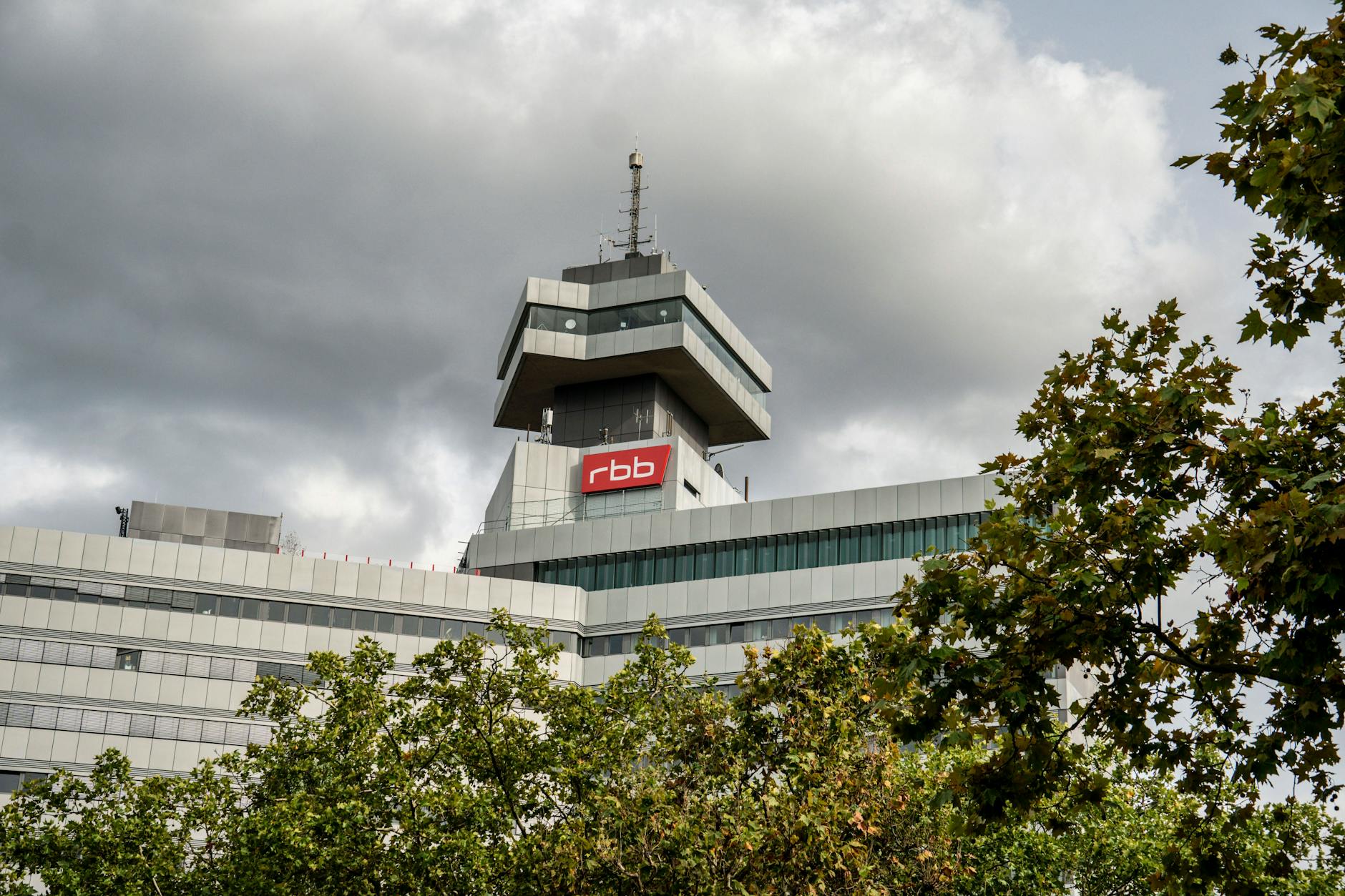 Intendanten beim RBB sollen künftig weniger Gehalt bekommen.