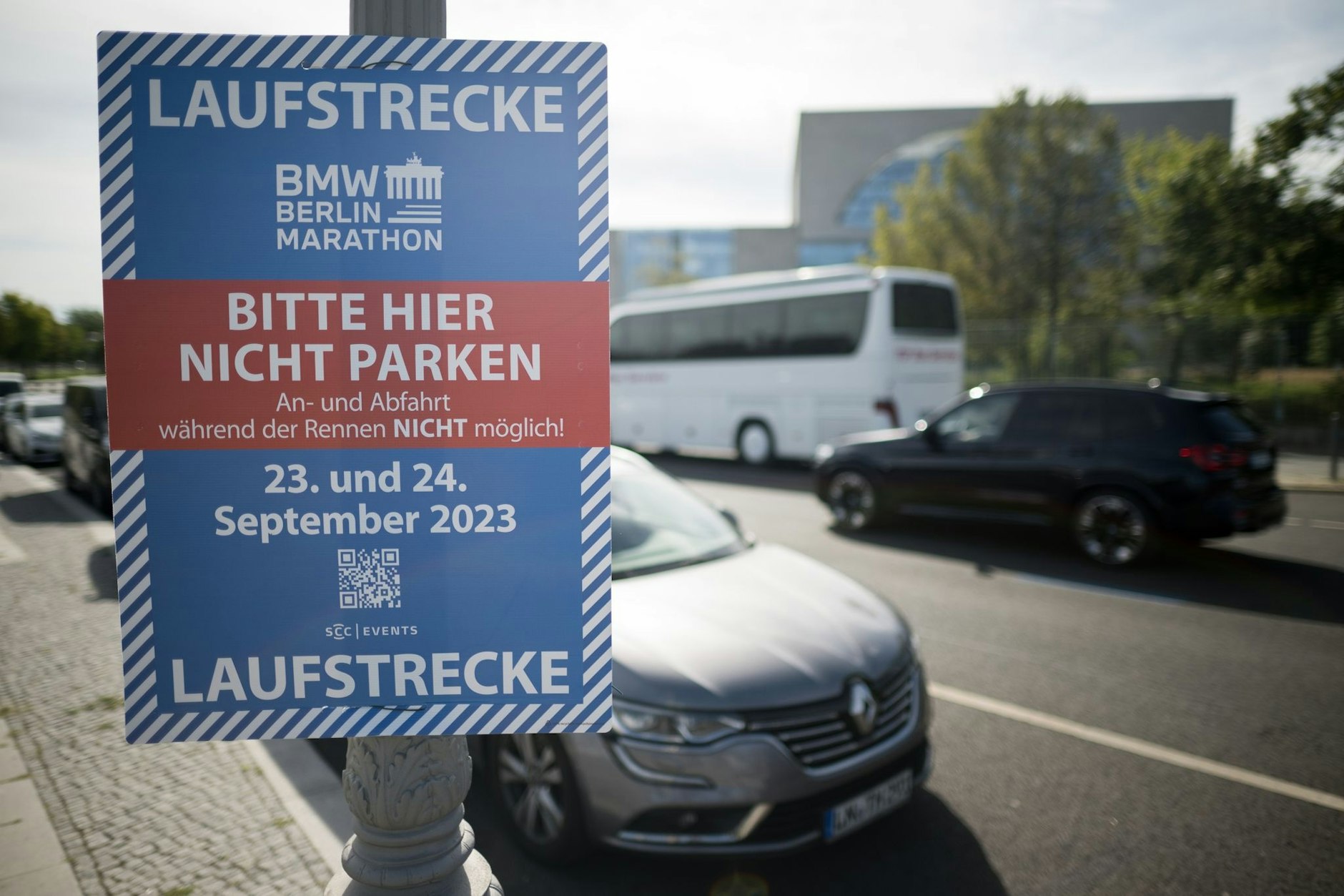 Die Laufstrecke geht über 42 Kilometer einmal um die Innenstadt herum.