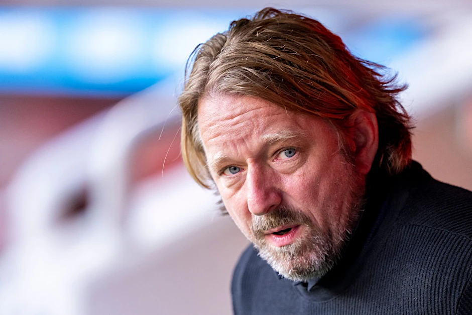 ARCHIV - Arbeitete von Mai 2019 bis November 2022 als Sportdirektor in Stuttgart: Sven Mislintat.  
