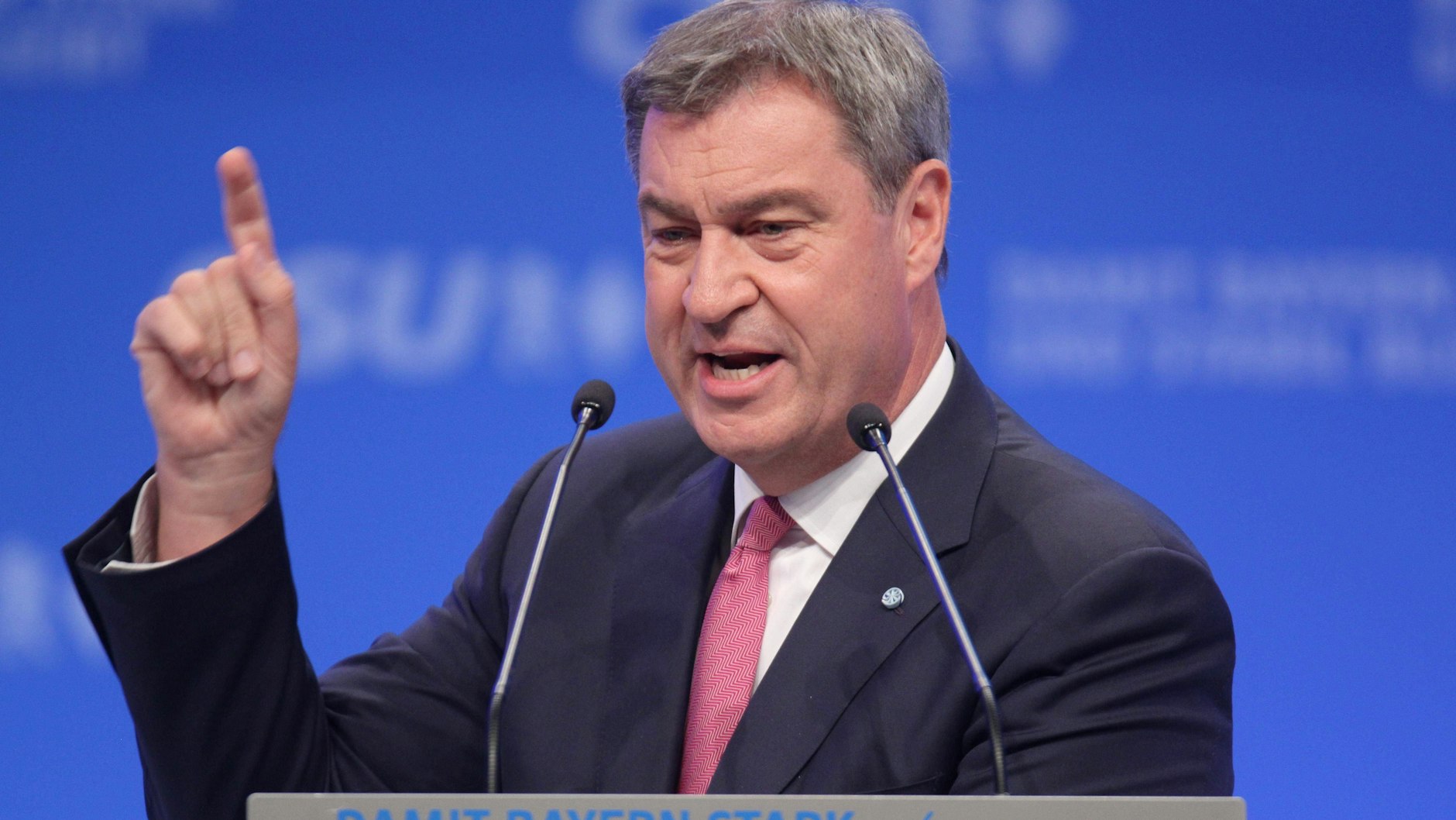 CSU-Chef und Ministerpräsident von Bayern Markus Söder hält eine Rede auf dem CSU-Parteitag.