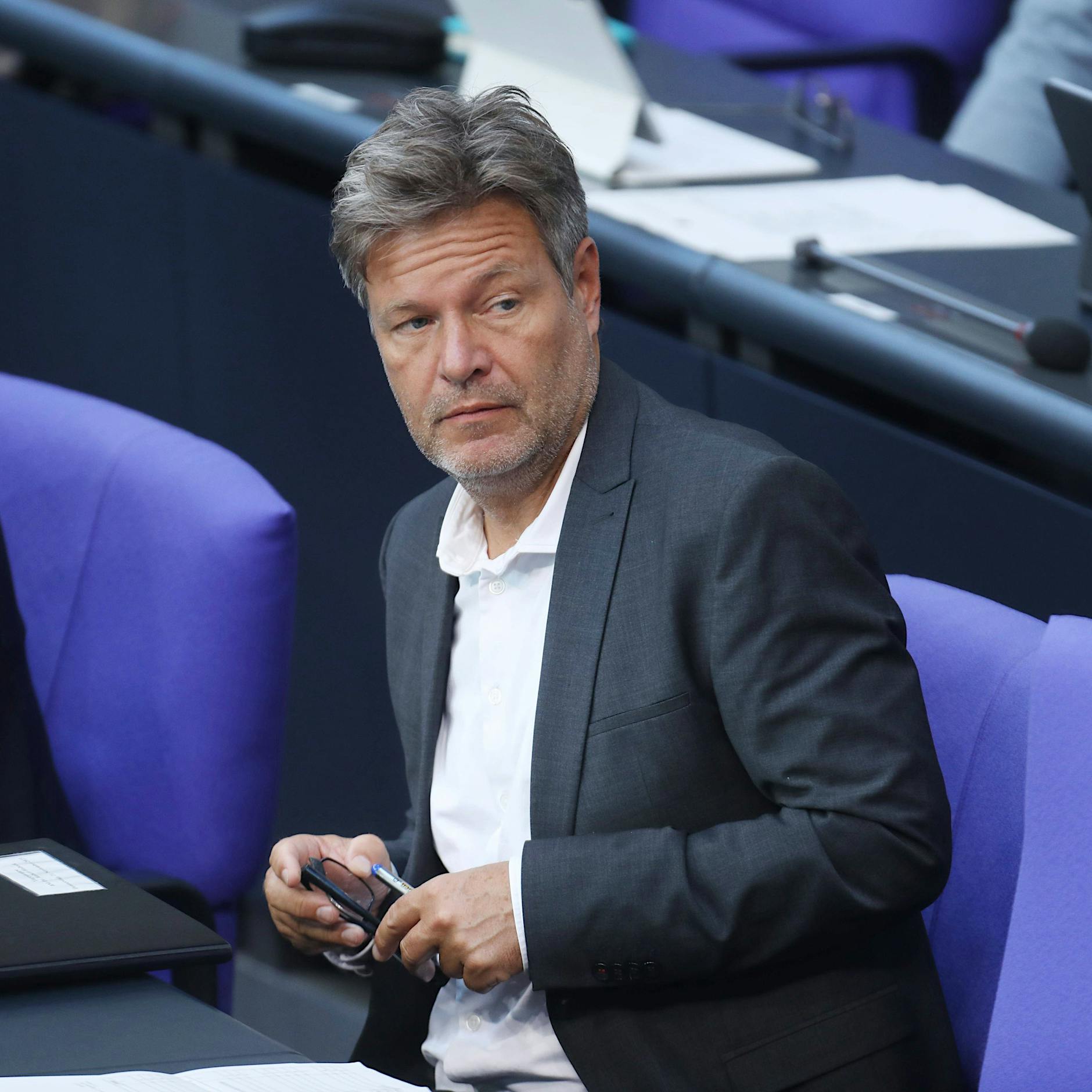 Migration: Robert Habeck warnt vor Folgen steigender Flüchtlingszahlen