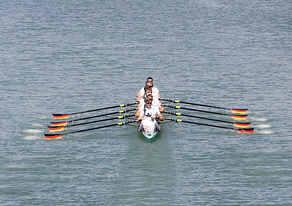 ARCHIV - Der Deutschland-Achter beendete die vorolympische Saison mit einem durchwachsenen Auftritt.  