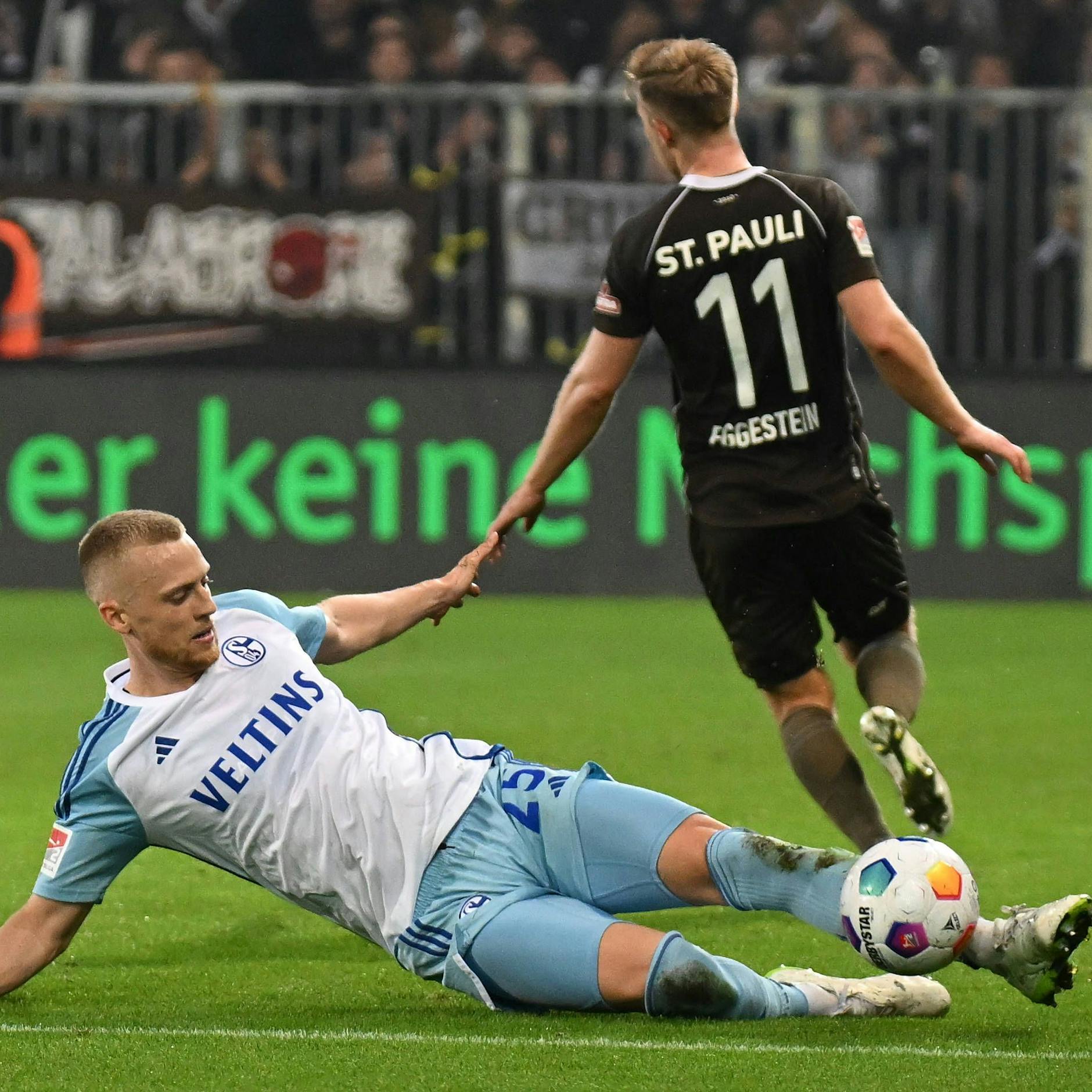 Image - TV-Kritik an Trainer Thomas Reis: Ex-Unioner Timo Baumgartl bekommt diese Strafe