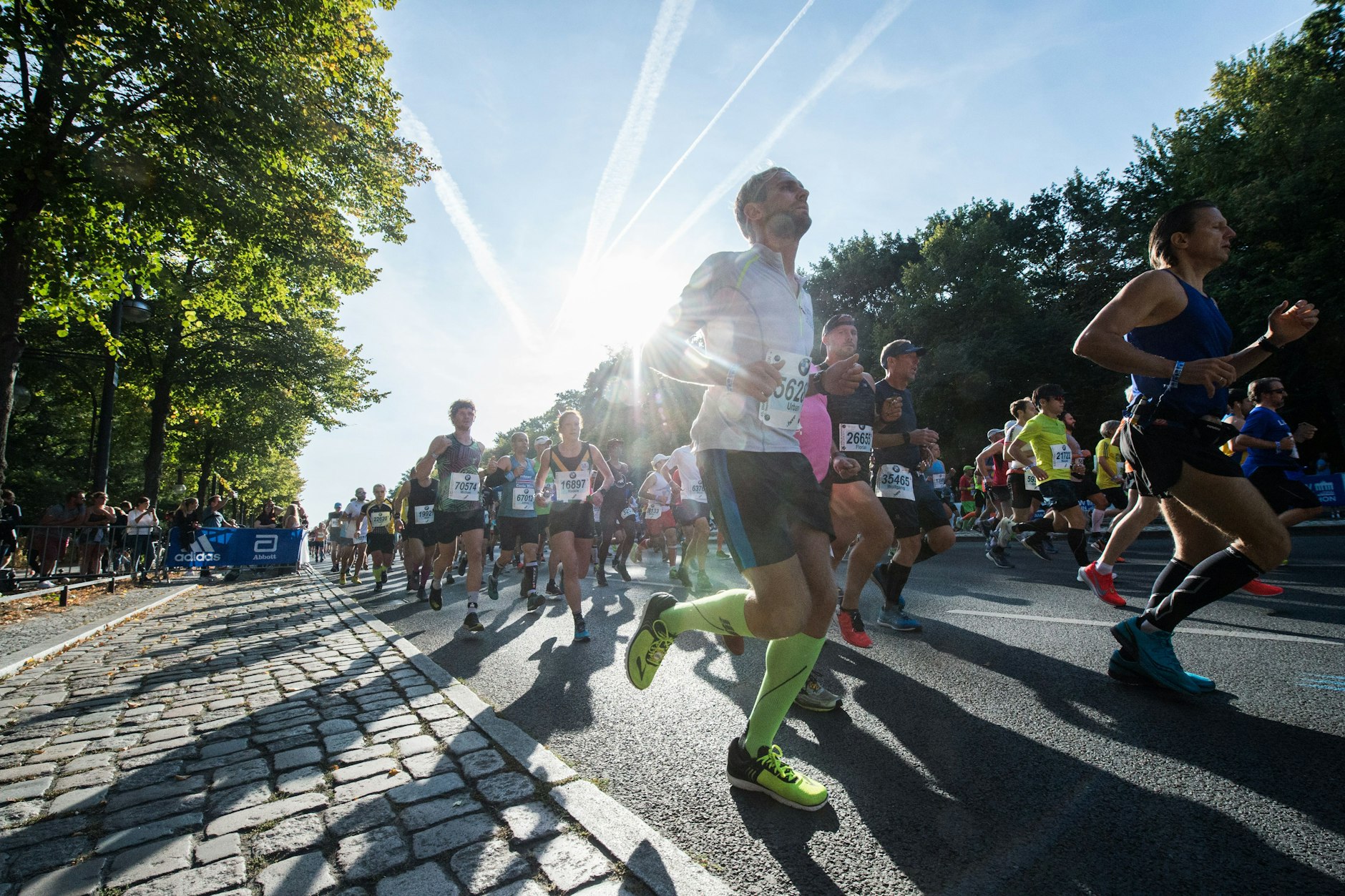 Tausende Läufer begeben sich am Sonntag beim Berlin-Marathon auf die Strecke.
