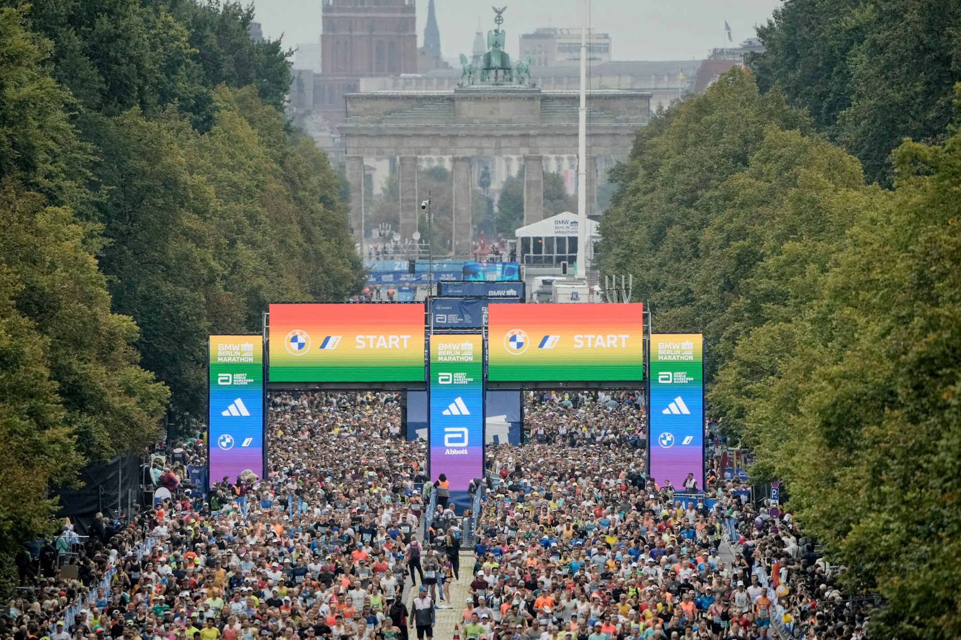 45.000 Läufer starten beim Berlin-Marathon.