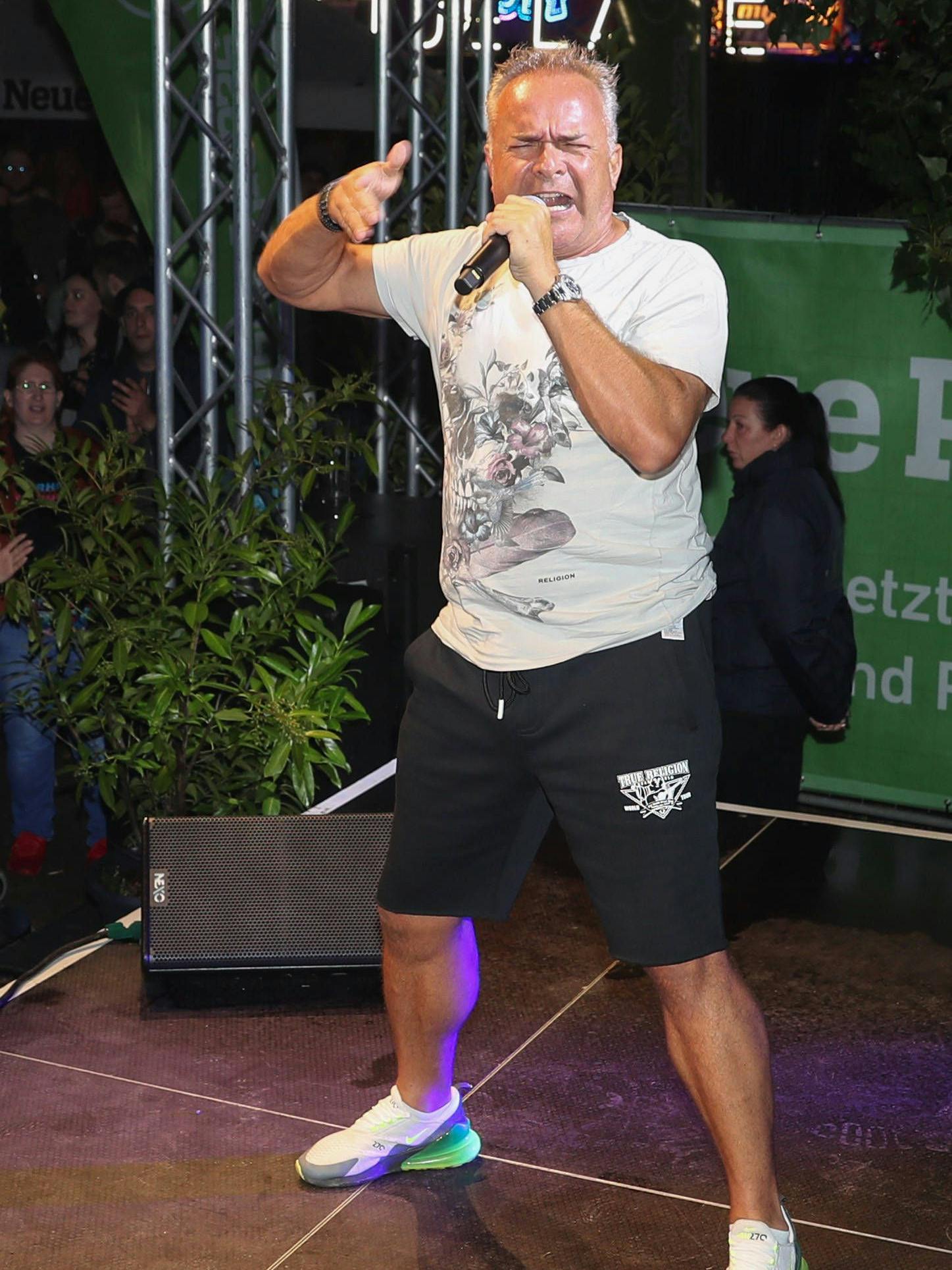 Tim Toupet ist Partysänger am Ballermann.