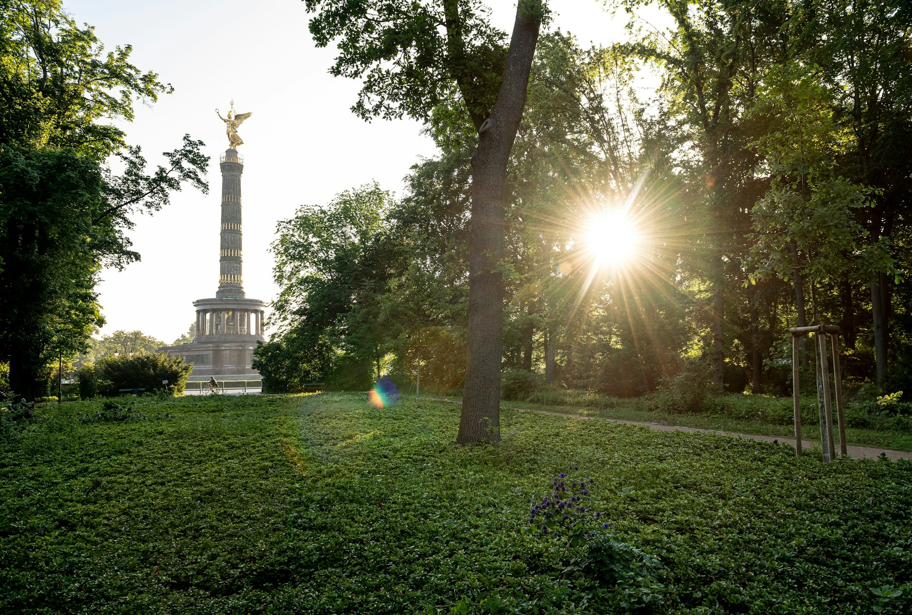 Die Siegessäule bei Sonnenaufgang