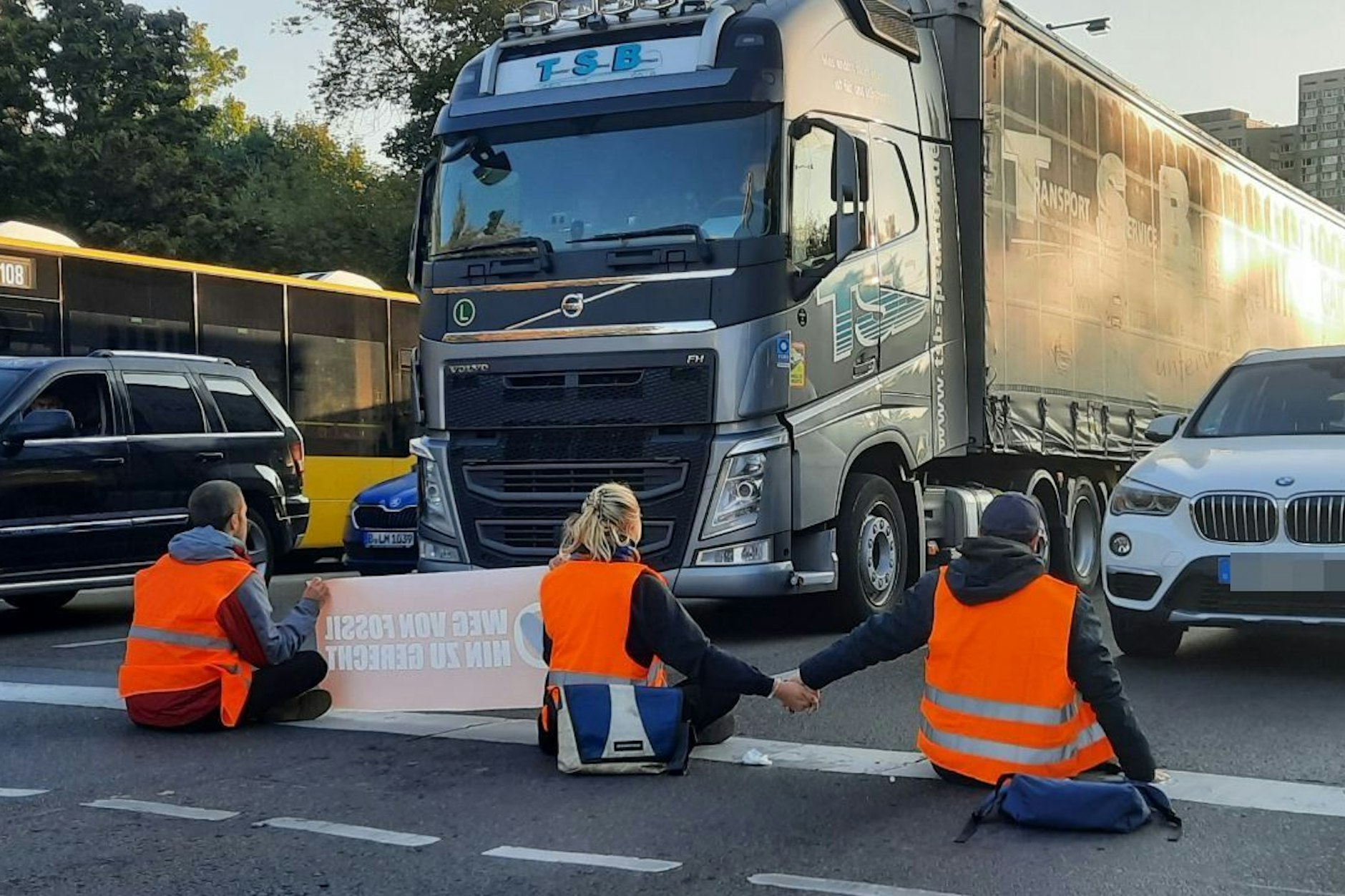 Eine Blockade der Letzten Generation am Montag in Berlin