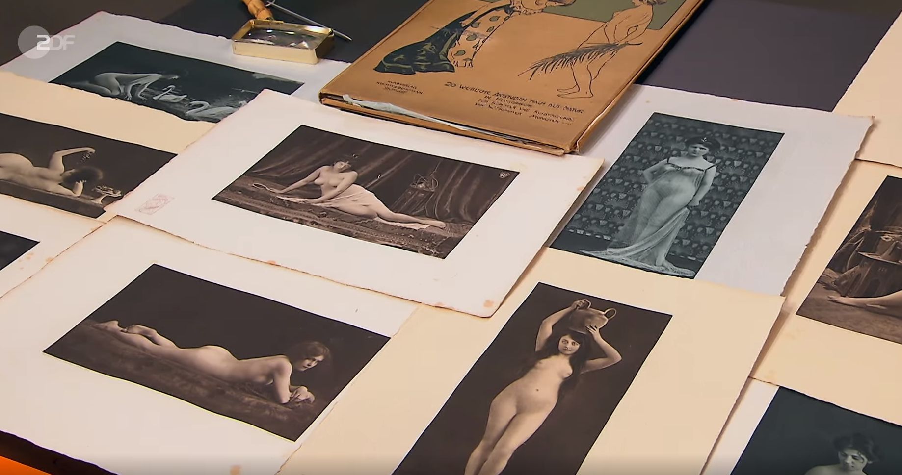 Image - Hammer bei „Bares für Rares“: Nackedei-Kunst ist SO VIEL Geld wert!