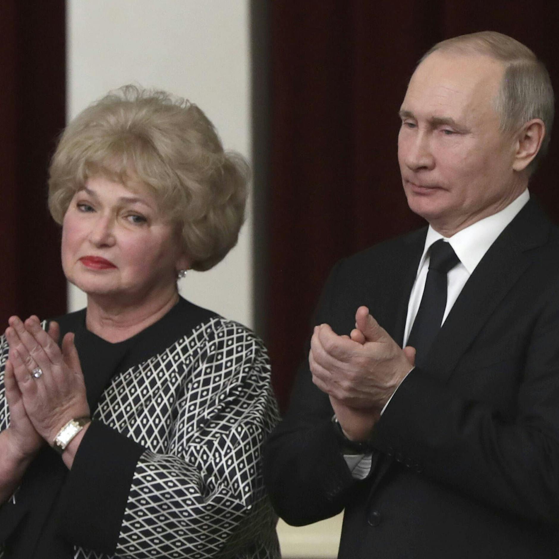 Russland: Senatorin Ljudmila Narusowa erhält Warnung nach Urlaub „in Nato-Ländern“