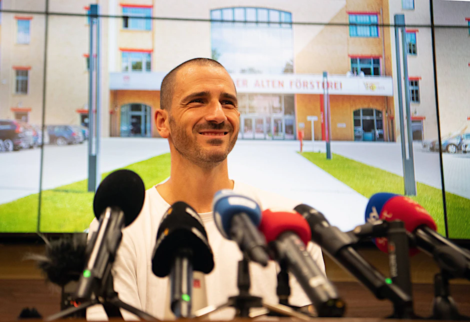 Immer schön lächeln: Der italienische Abwehrspieler Leonardo Bonucci fühlt sich in Berlin wohl.