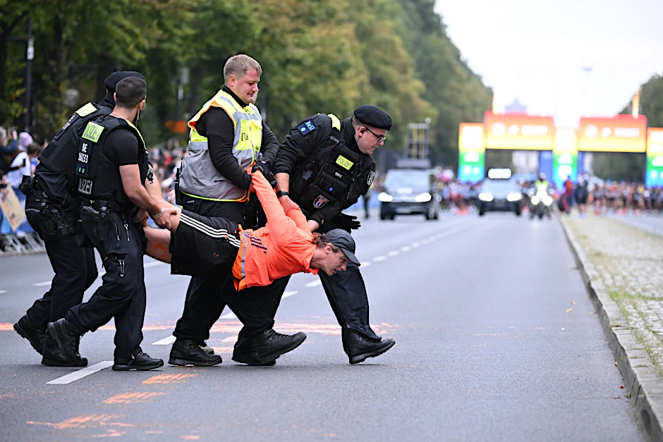 Die Letzte Generation versuchte, den Start des Berlin-Marathons am Sonntag zu stören.&nbsp;