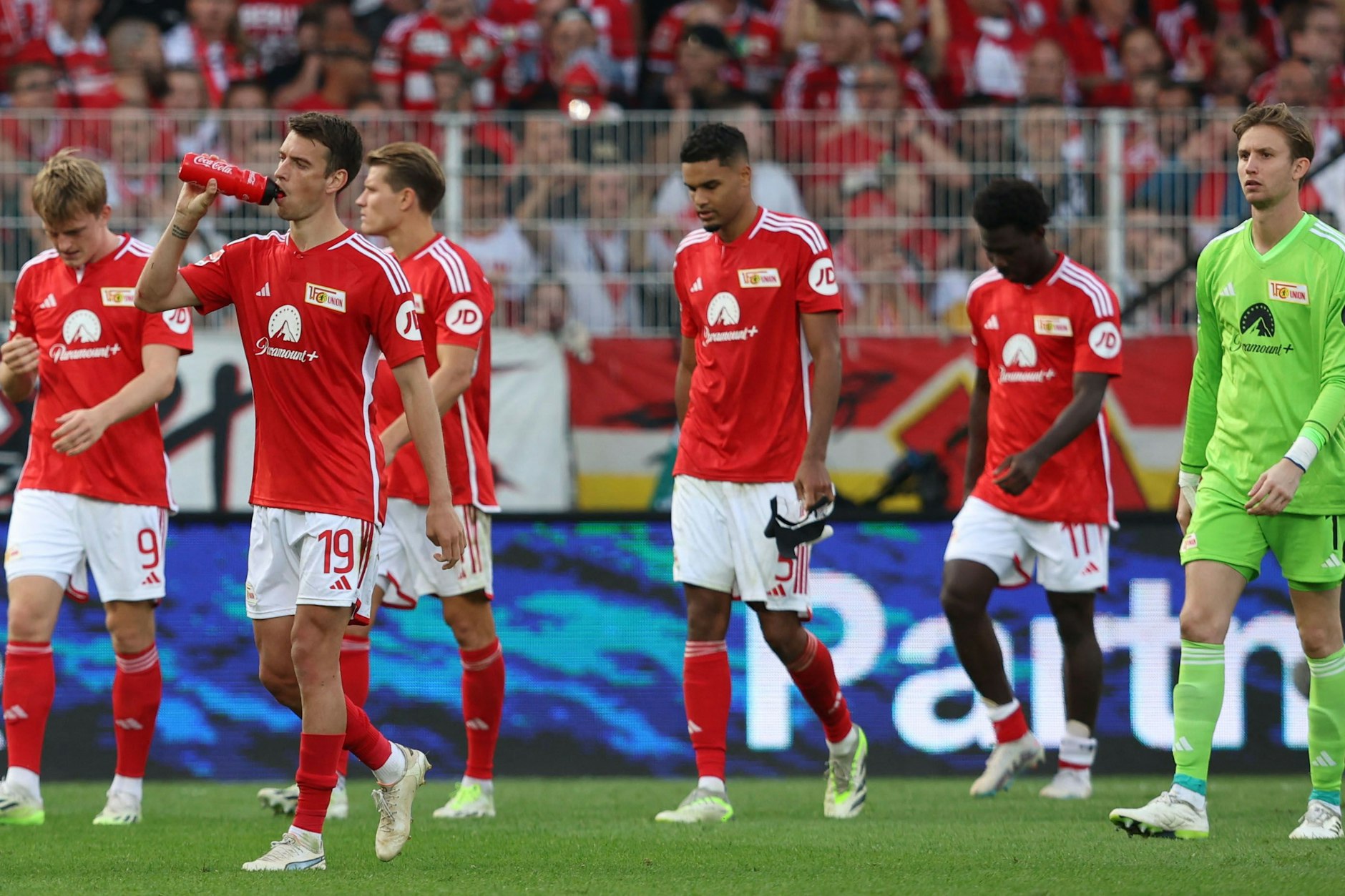 Hängende Köpfe, finstere Mienen wie nach dem 0:2 gegen Hoffenheim – so hat man die Spieler des 1. FC Union lange nicht gesehen.