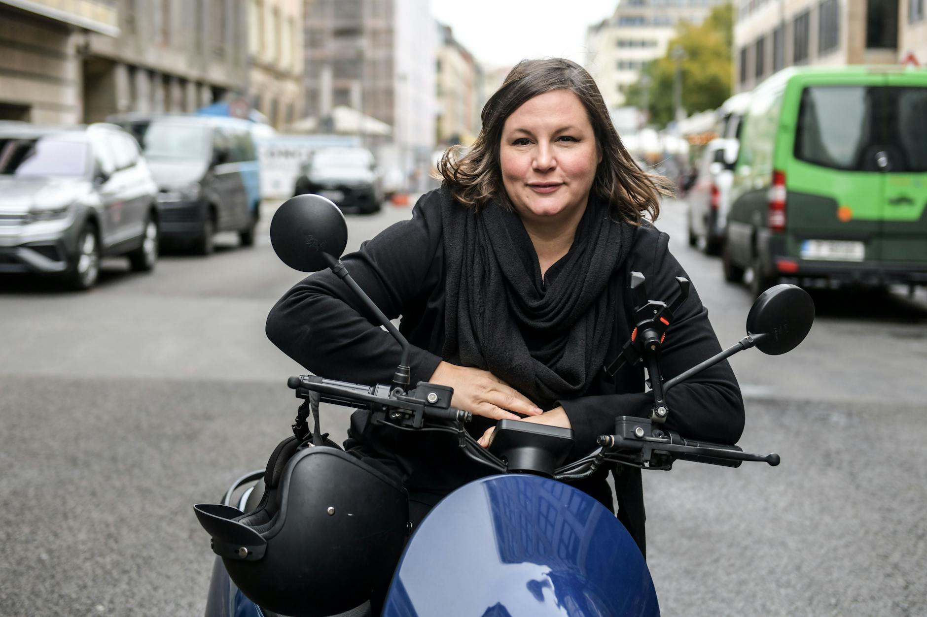 Die Grünen-Politikerin Antje Kapek lebt seit Jahren am Görlitzer Park.