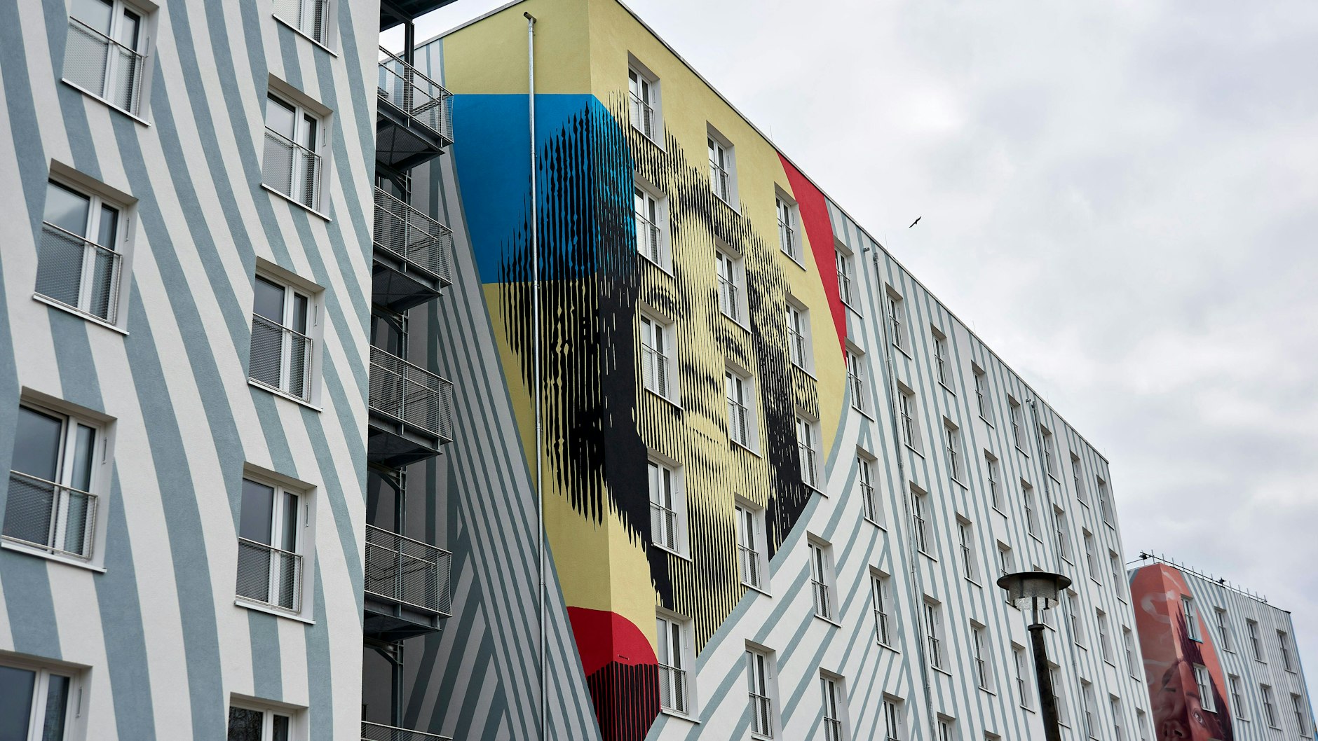 Studentenwohnheim der Berlinovo in Pankow. Hier sind Apartments für 450 Studierende in der Nähe der Kunsthochschule Weißensee entstanden.
