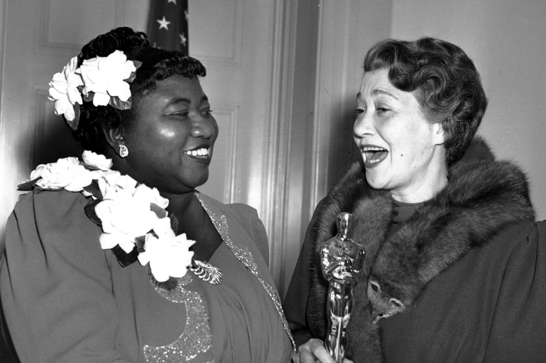 Hattie McDaniel (l.) war die erste schwarze Oscar-Preisträgerin der Welt.