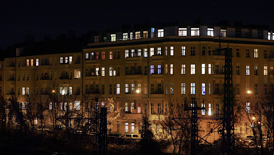 In Berliner Wohnungen wurden die Heizungen im vergangenen Winter weniger stark aufgedreht als im Bundesdurchschnitt.