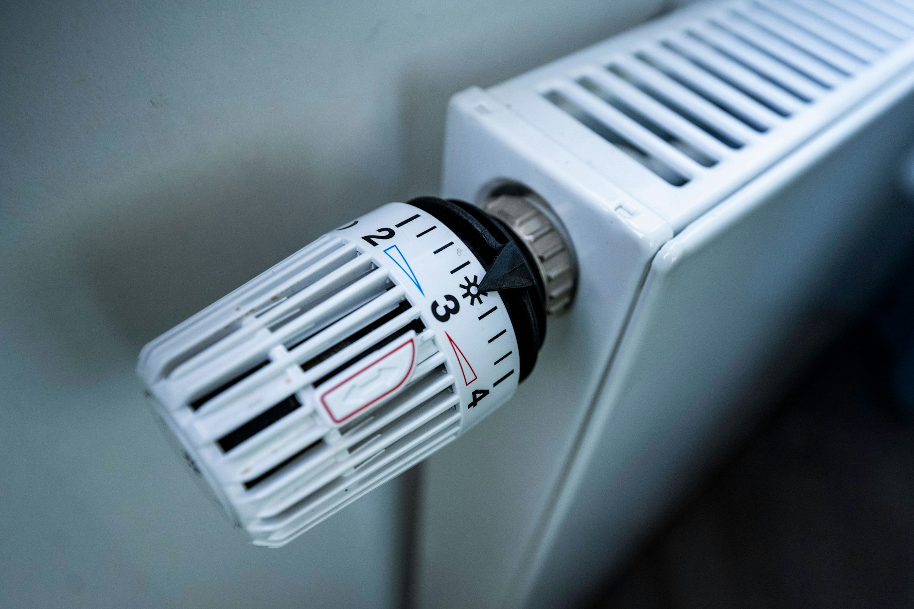 Jetzt ist es noch warm, doch bald kommt der Winter: Wie teuer wird dann das Heizen?