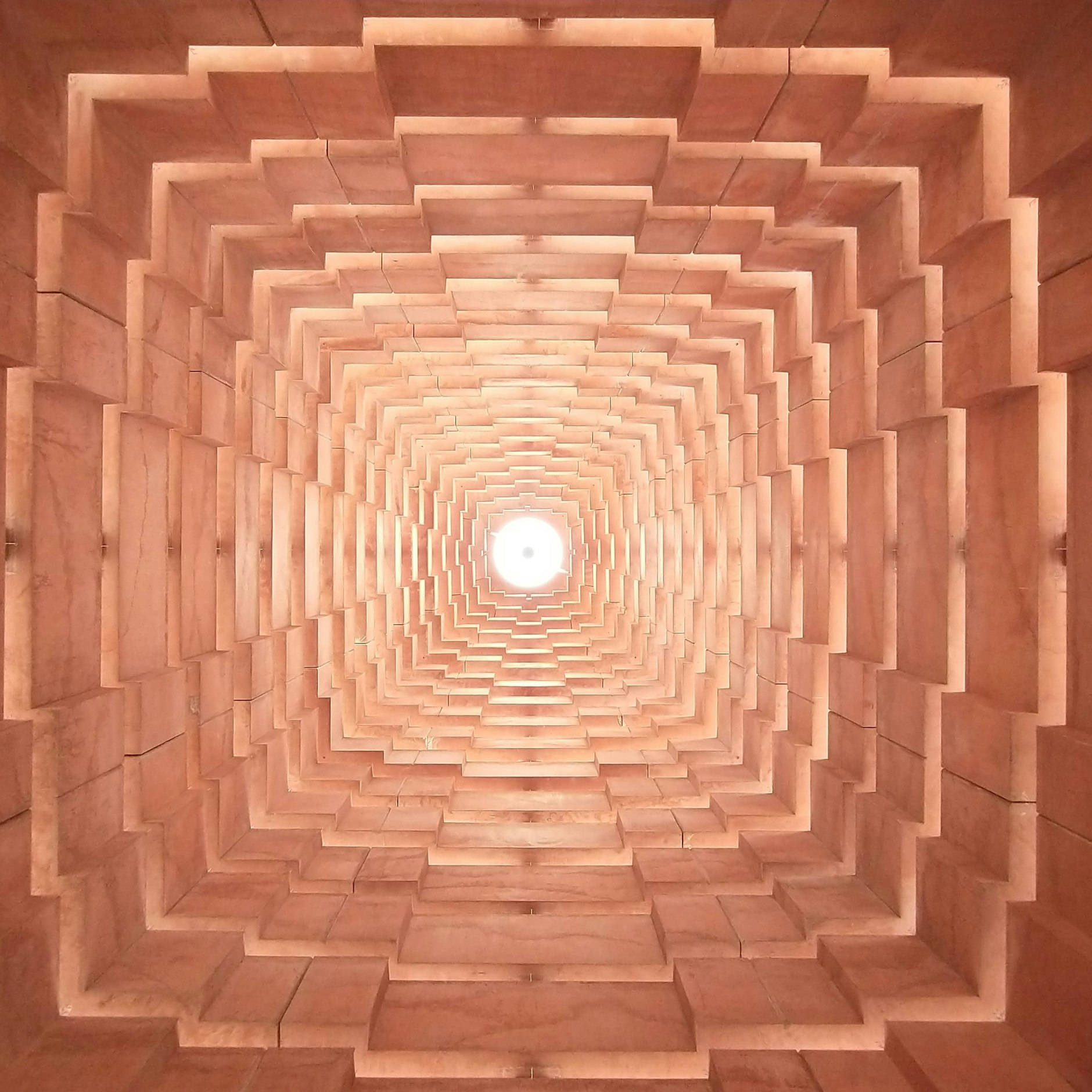 So sieht die Pagode von innen aus.