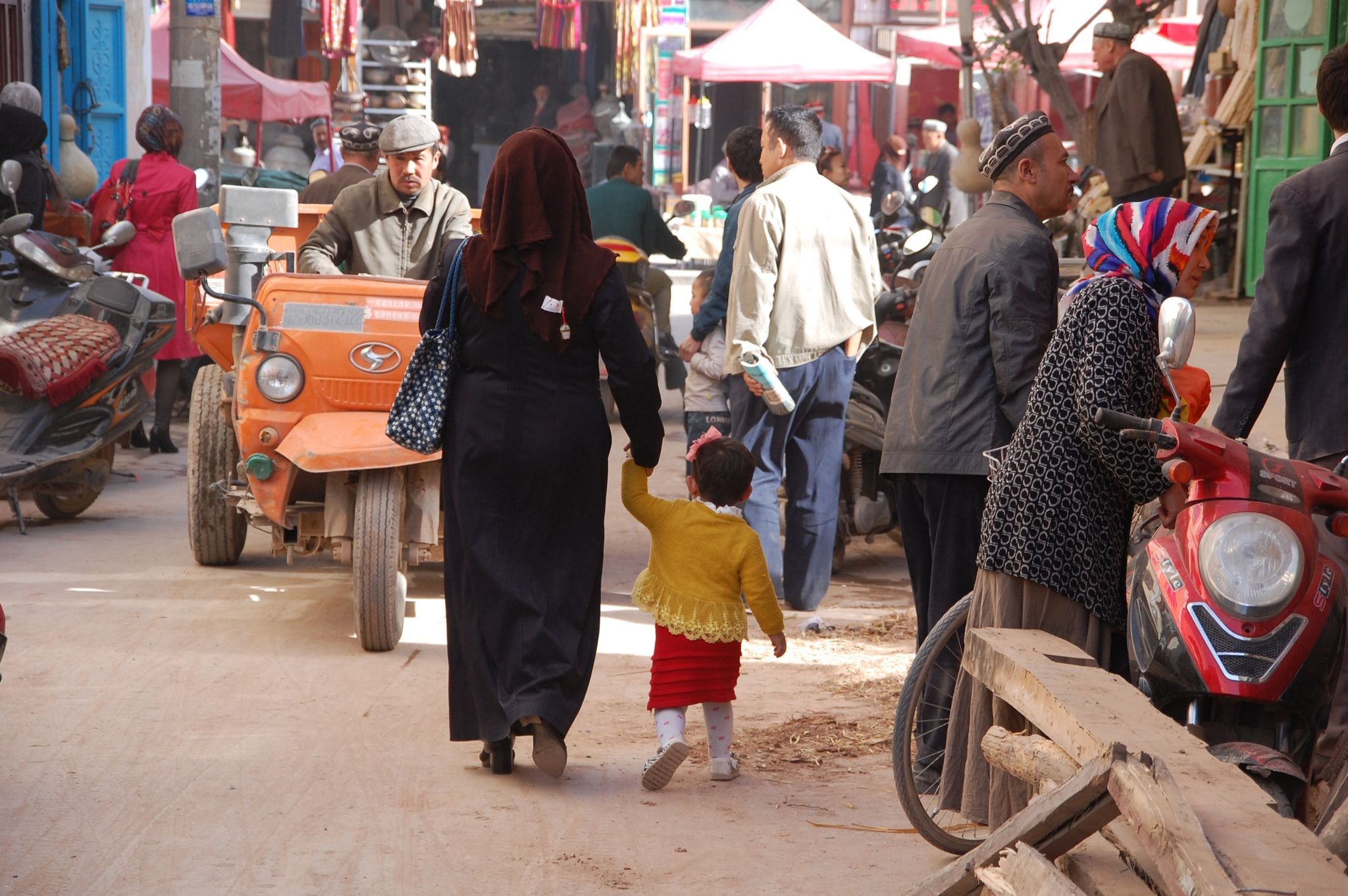 Image - Uigurische Kinder in China: UN-Menschenrechtler tief besorgt