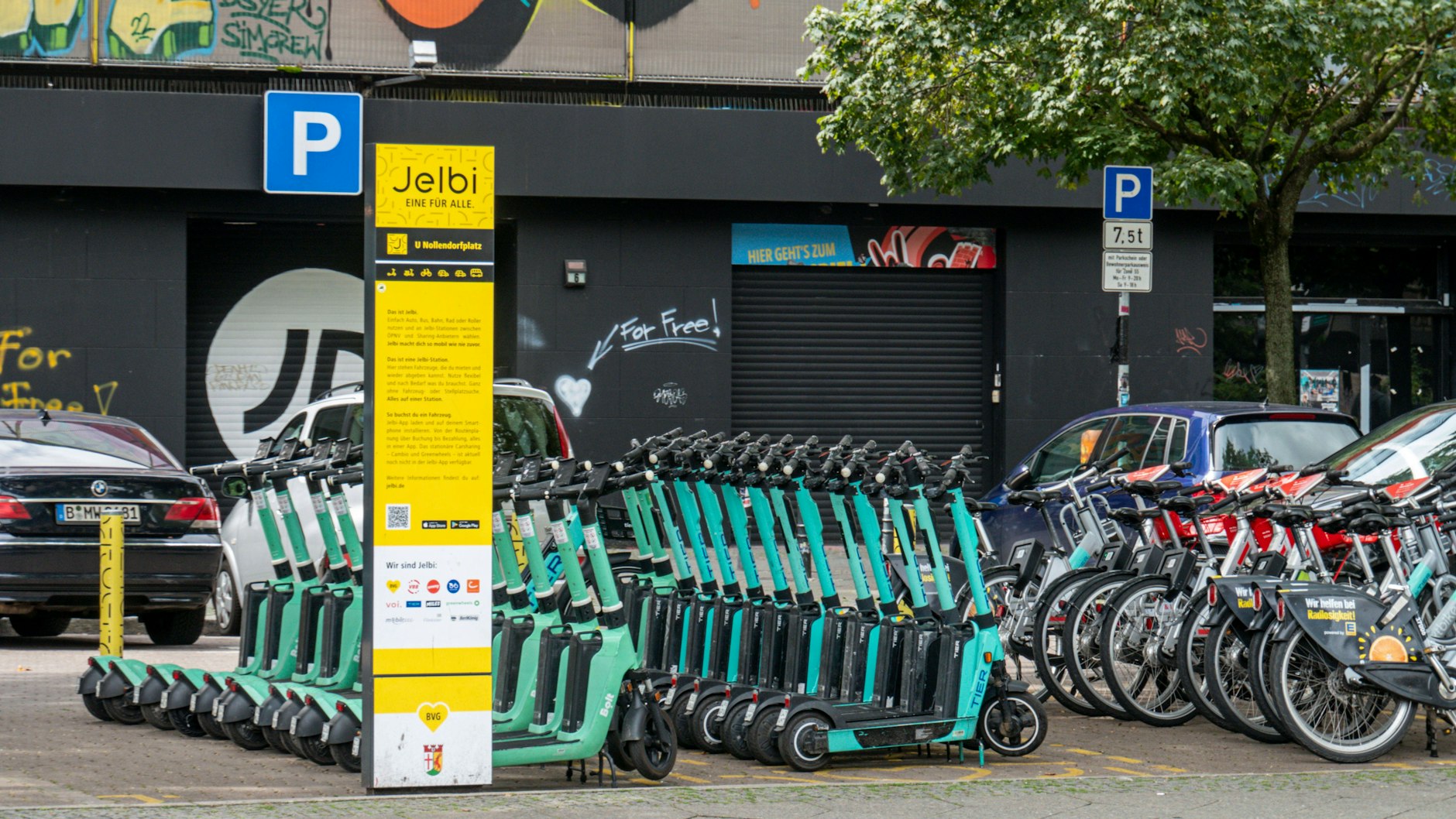 Jelbi-Stationen gibt es überall in der Stadt, bald auch am Hauptbahnhof.