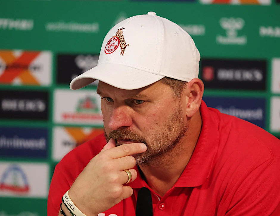 Kölns Trainer Steffen Baumgart musste mit seinem Team die vierte Niederlage im fünften Spiel hinnehmen.  