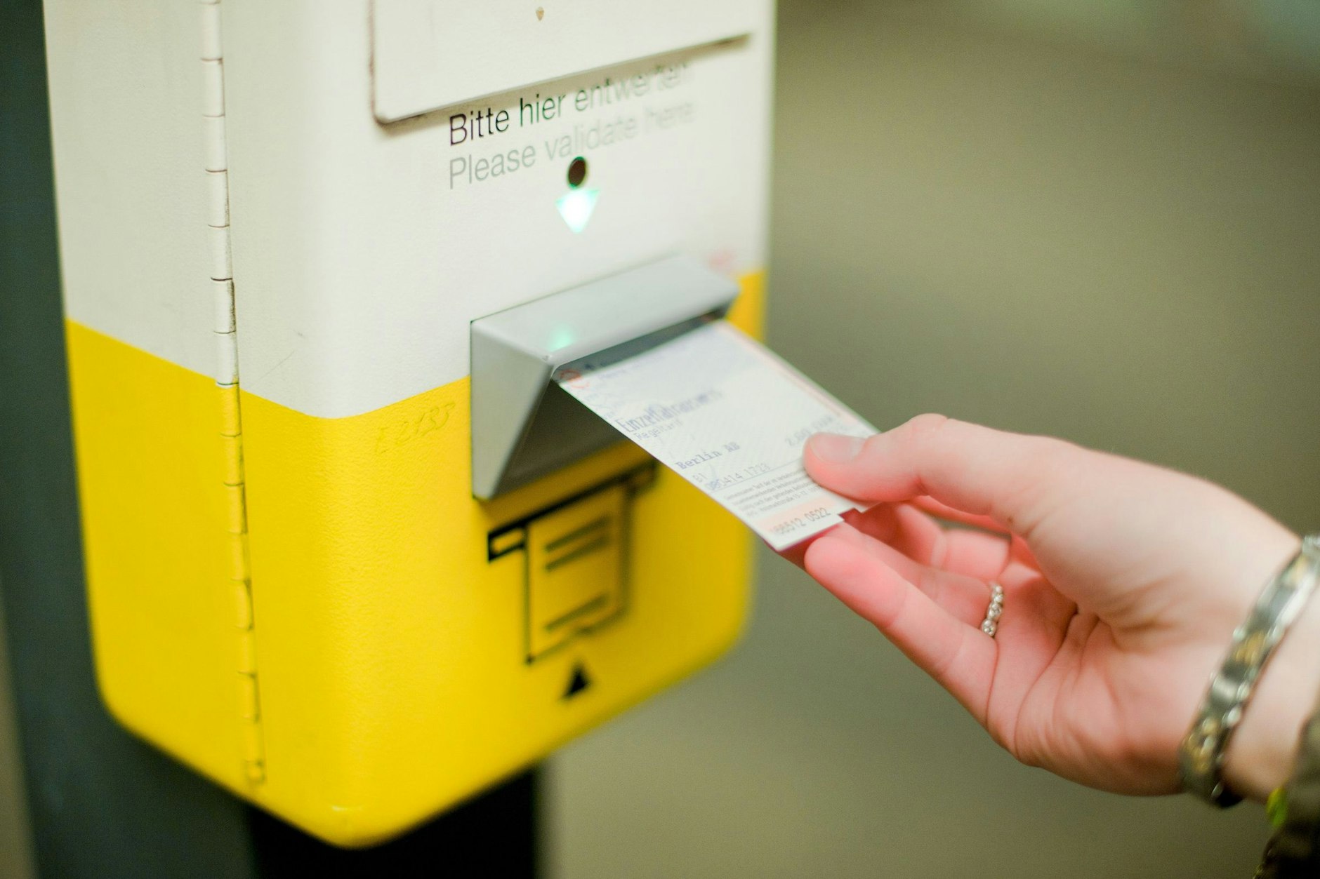 Ein AB-Einzelfahrausweis kostet ab 2024 stolze 3,50 Euro!