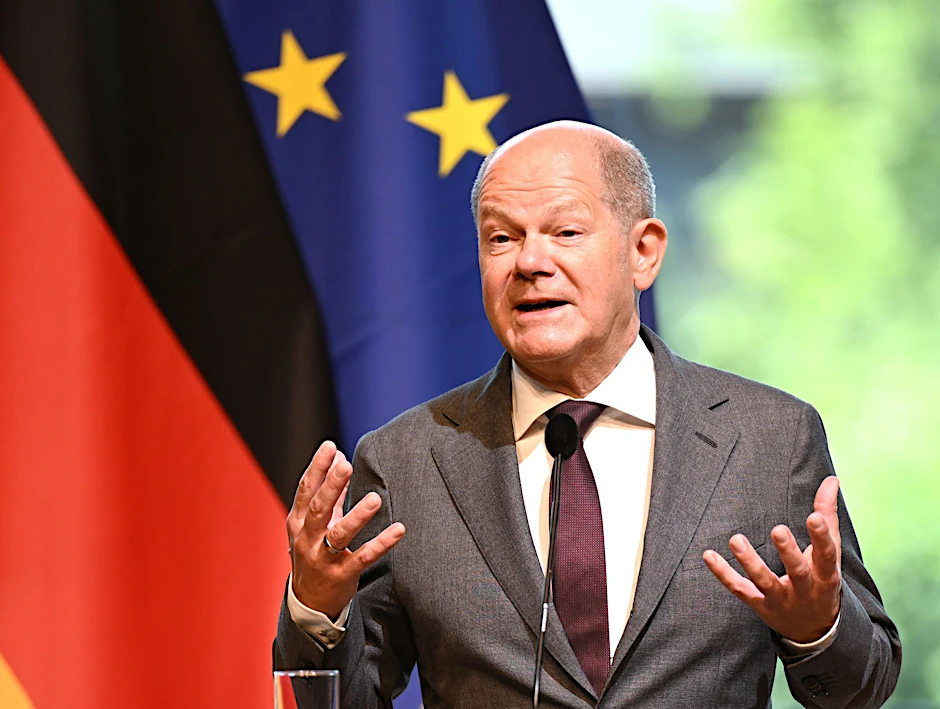 ARCHIV - Bundeskanzler Olaf Scholz (SPD) dringt auf eine Einigung bei der geplanten Reform des EU-Asylsystems.  