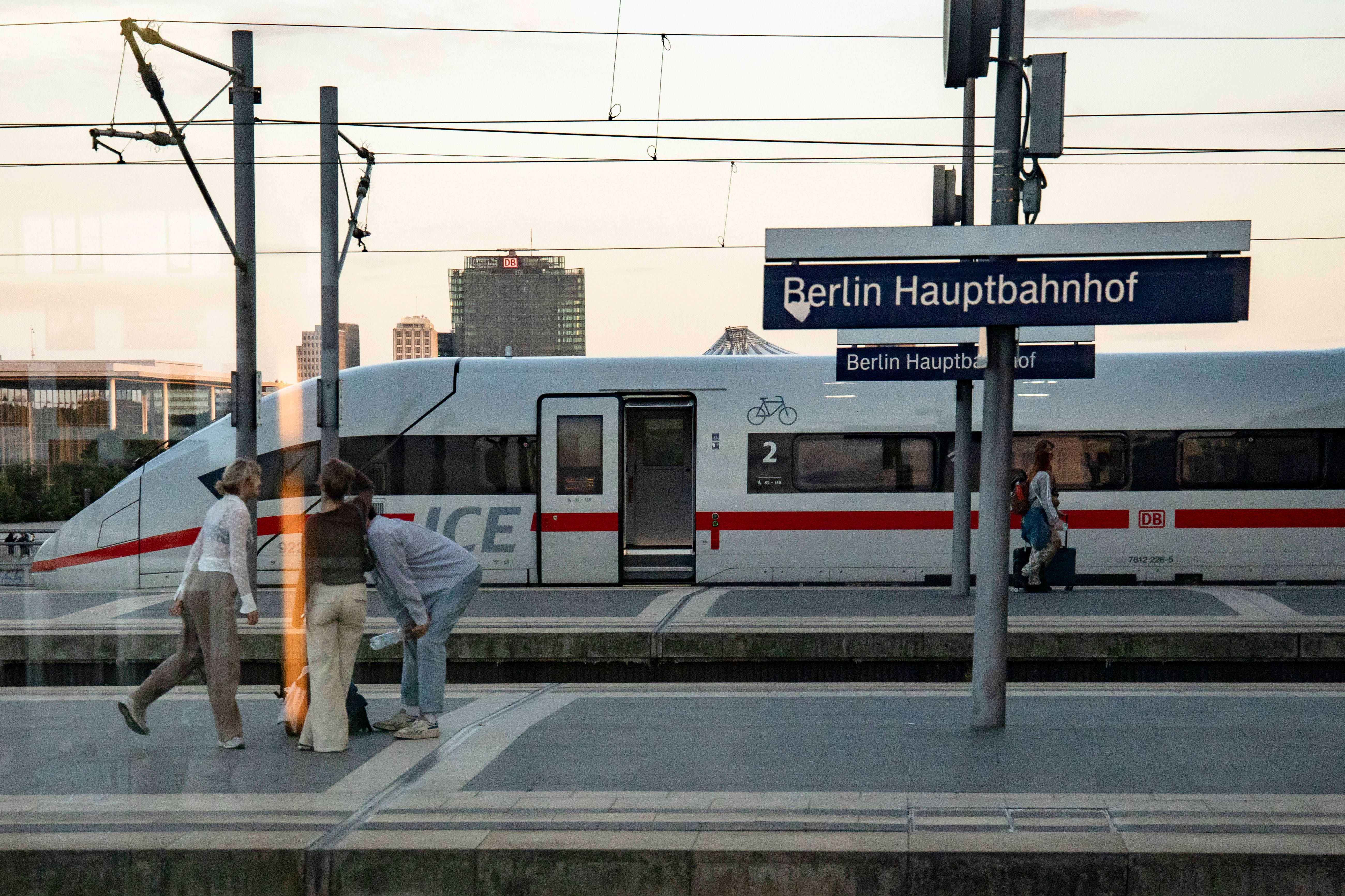 Neuer Fahrplan Der Deutschen Bahn: Das ändert Sich Für Berliner!