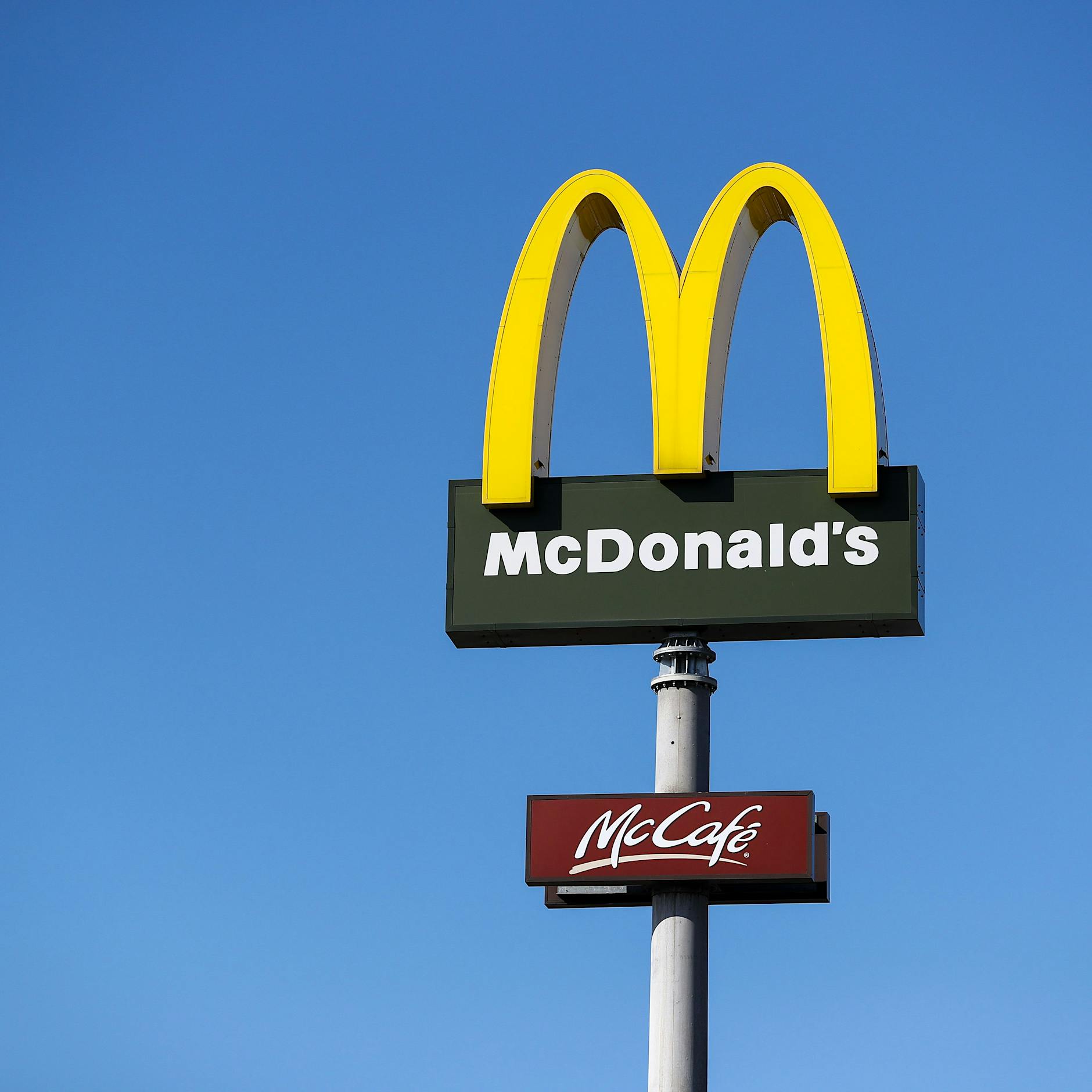 Krasser Kanzler-Vorschlag: Arme könnten bei McDonalds essen