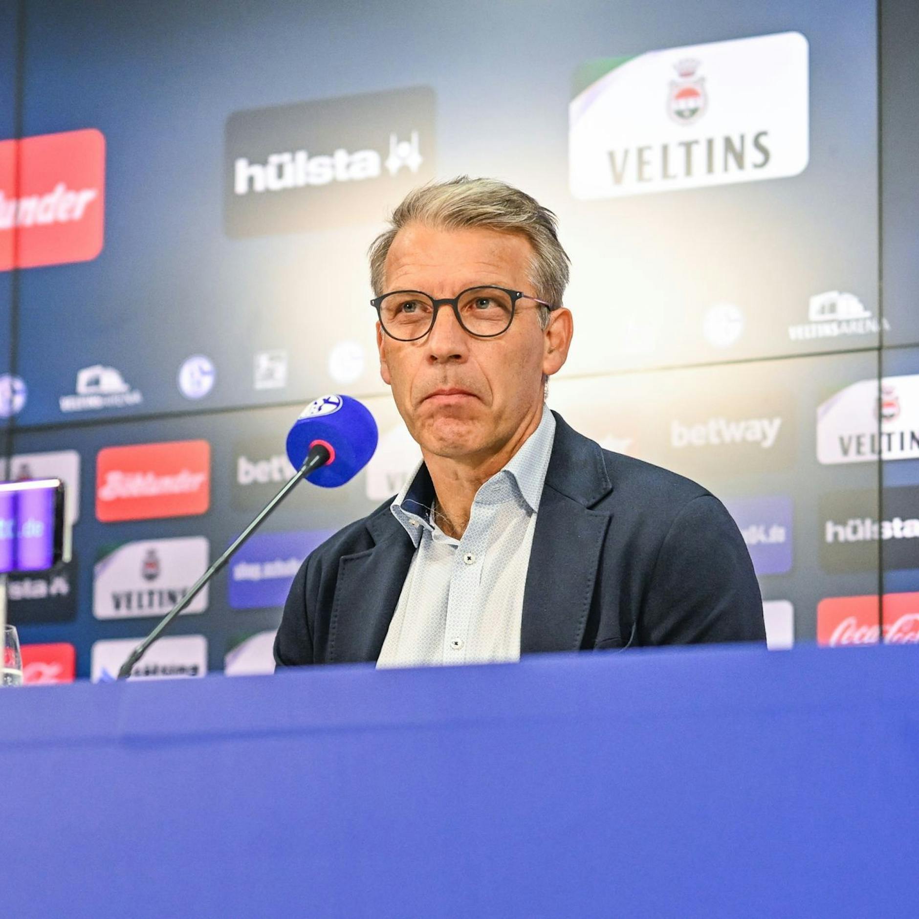 Image - Elf Schalke-Trainer in fünf Jahren: Auch Reis muss gehen