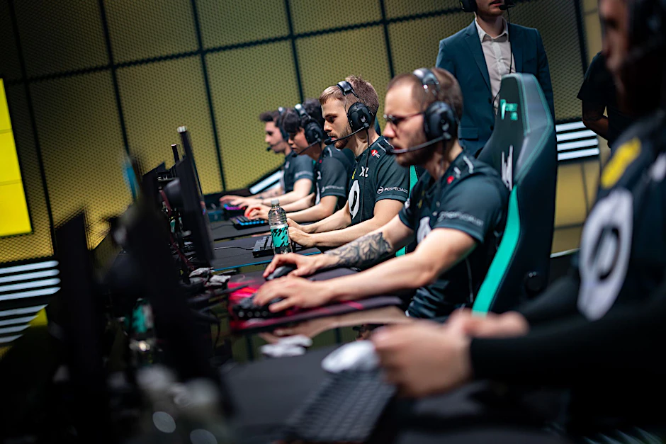 HANDOUT - Excel um Midlaner Abbedagge setzte den starken Lauf in der LoL-Liga LEC auch gegen Fnatic fort.  