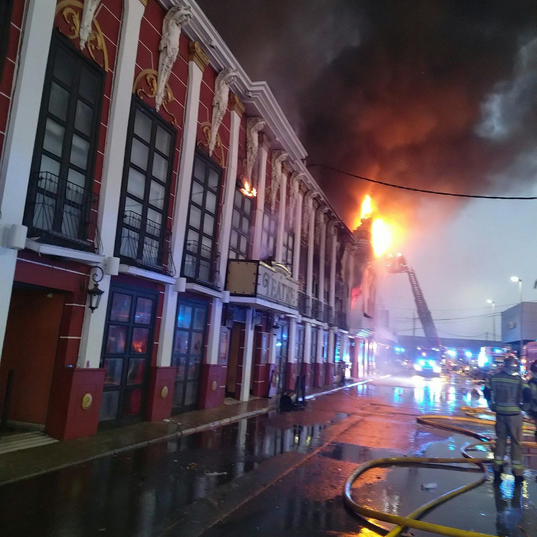 Horror-Feuer in Disko tötet 13 Menschen in Spanien