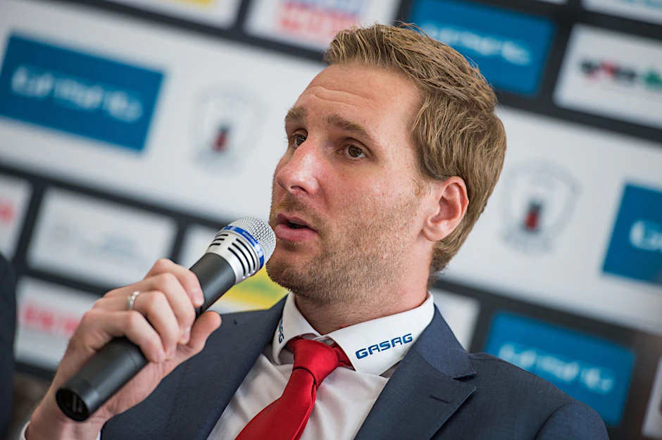 ARCHIV - Vereinslegende André Rankel von den Eisbären Berlin nimmt Abschied vom Profi-Eishockey.  