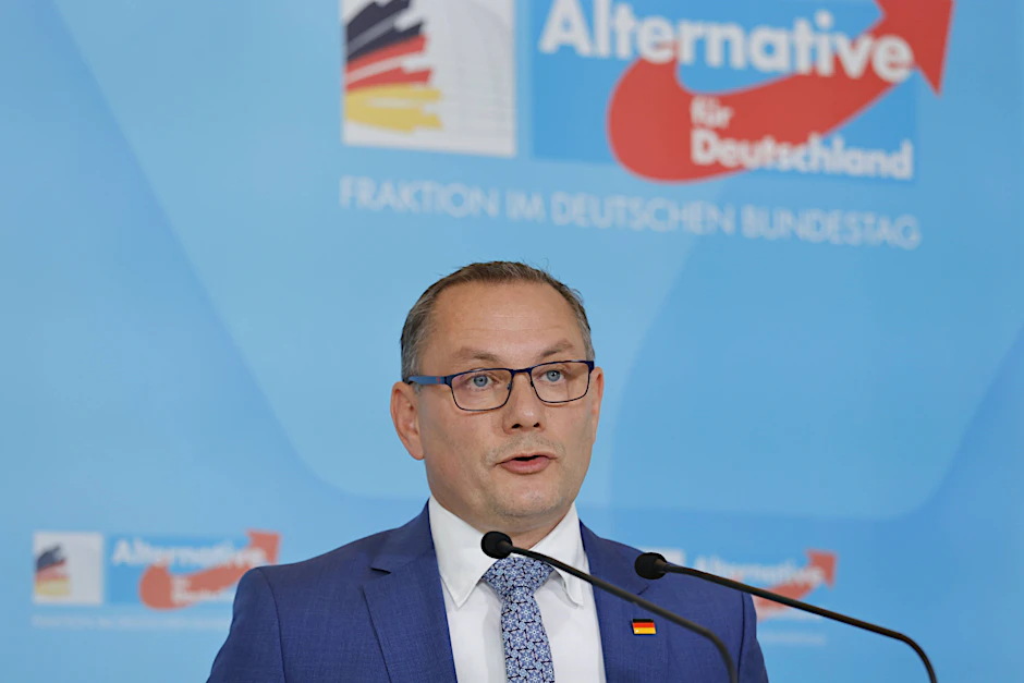 Was wollte er in Belgrad? Tino Chrupalla, Parteivorsitzender der AfD