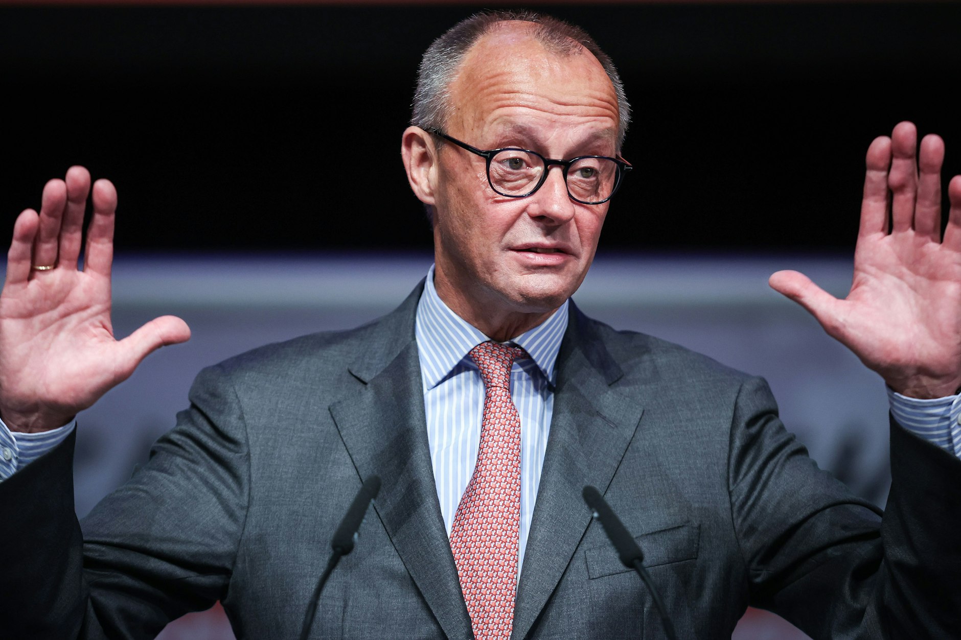 Friedrich Merz drückt sich stets anders aus, als er es danach gemeint haben will.