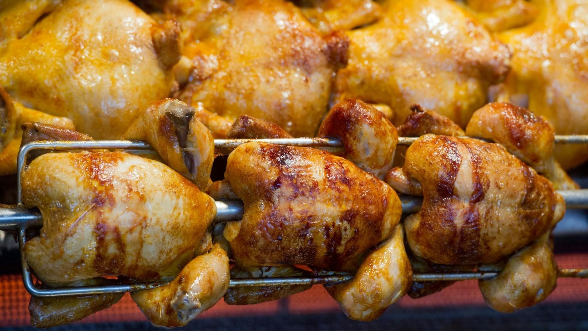 Broiler waren zu Zeiten der DDR nicht selten - und erfreuen sich auch heute noch großer Beliebtheit.