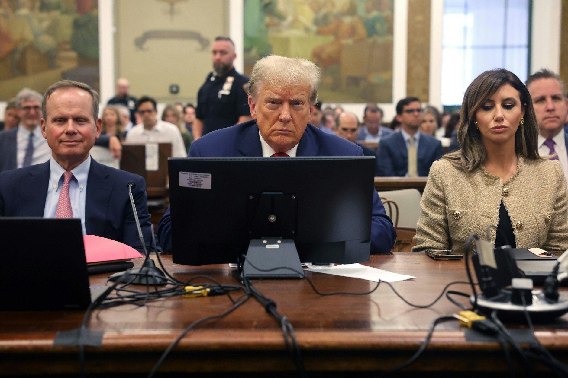 Trump Nominiert Eigenen Berater Für Fed Vorstandsposten Was Das Für Ihr Geld Bedeutet - 416l0bq
