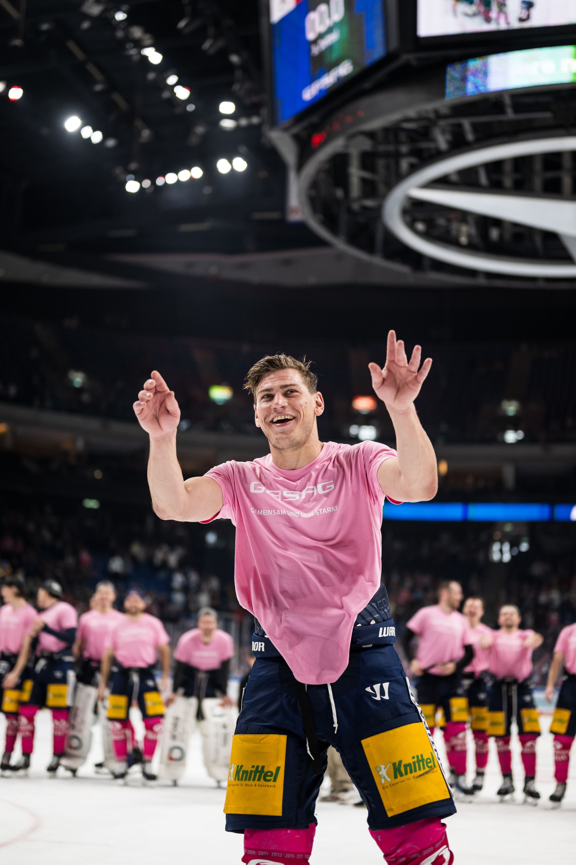 Endlich schmerzfrei: Eisbär Leo Pföderl legt wieder richtig los