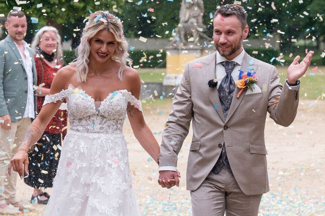 Beim frisch vermählten „Hochzeit auf den ersten Blick“-Paar Yasemin und Jochen kriselt es schon in den ersten Tagen. Aber warum scheitern so viele Ehen bei „Hochzeit auf den ersten Blick“?